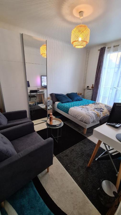 Residence Cosy, Chambre Privee Non Mitoyenne Avec Serrure Dans Un Appartement De 50 M Carres Bois-Colombes Buitenkant foto