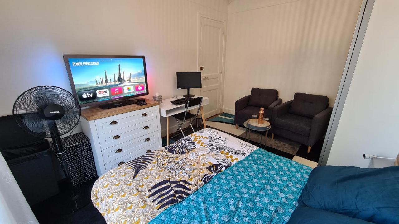 Residence Cosy, Chambre Privee Non Mitoyenne Avec Serrure Dans Un Appartement De 50 M Carres Bois-Colombes Buitenkant foto